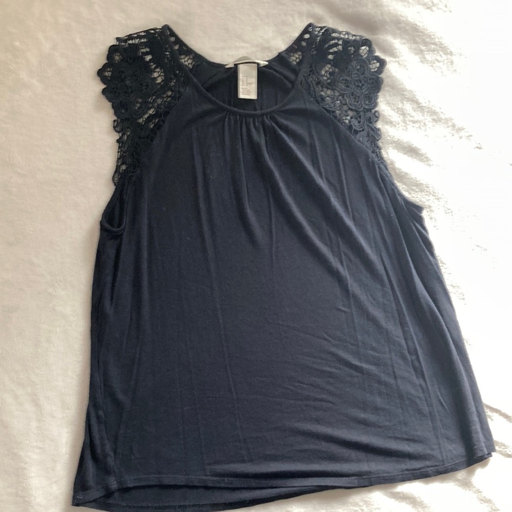 Comfy navy blue blouse